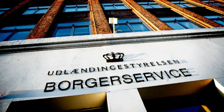 کاهش مدت زمان برسی و صدور اقامت دائم دانمارک