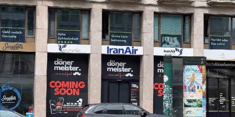 دفتر ایران‌ایر در وین اتریش به دونرکبابی تبدیل شد