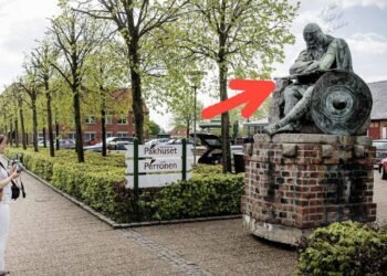 شمشیر برنزی قهرمان ملی دانمارک دزدیده شد