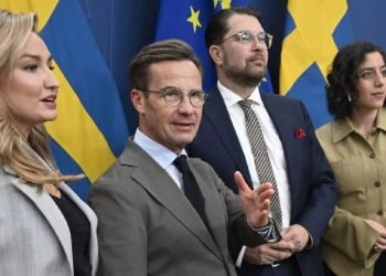 نخست وزیر سوئد: بودجه بیشتر برای سخت‌تر کردن قوانین تابعیتنخست‌وزیر سوئد، اولف ک…