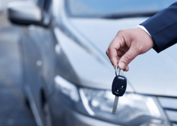 مقررات ورود خودرو توسط ایرانیان مقیم خارج از کشور به ایران نهایی شد