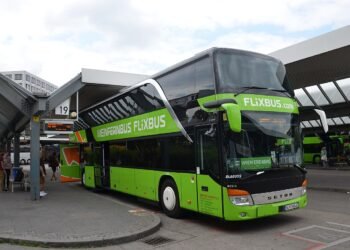 دیوان دادگستری اتحادیه اروپا: محدودیت اتوبوس‌های خارجی در دانمارک قانونی است