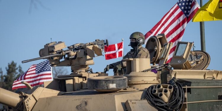 شرکت‌های دانمارکی در پی همکاری با ارتش آمریکا