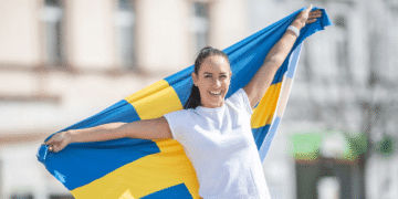 مهاجرت به سوئد از طریق پناهندگی – راهنمای کامل، واقعیت‌ها و روش‌های جایگزین