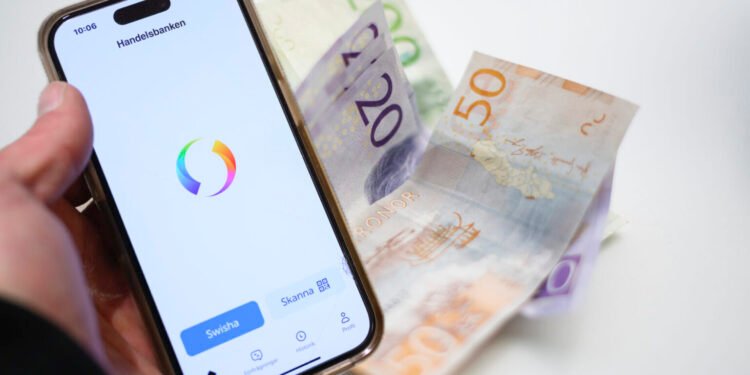 سوئد یک جامعه بدون پول نقد است