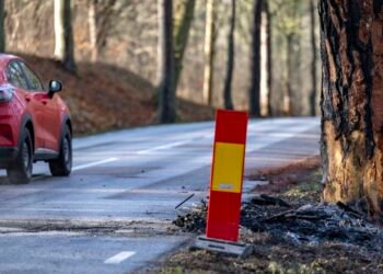 اکنون زمان نصب لاستیک های زمستانی  در سوئد است