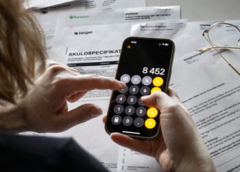 یک سرویس دیجیتالی جدید برای کمک به خانواده هایی که در سوئد دچار بدهی هستند