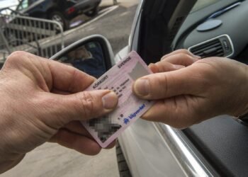 تغییرات پیشنهادی در گواهینامه رانندگی در سوئد پس از جنجال گسترده