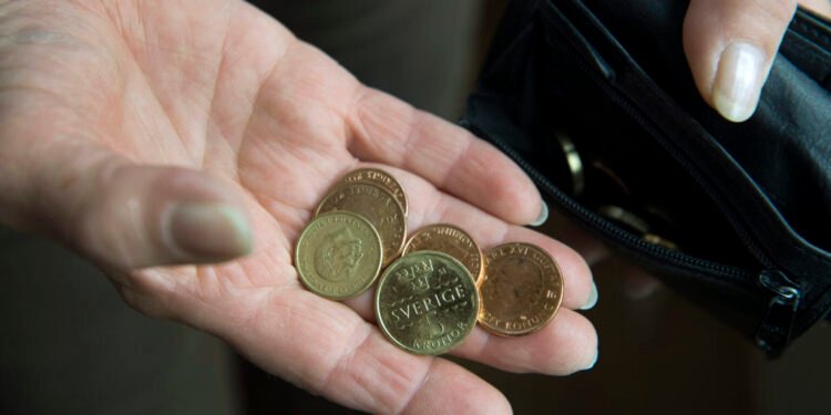 کرون سوئد به صعود خود ادامه می دهد، یکی از قوی ترین ارزهای جهان در سال جاری