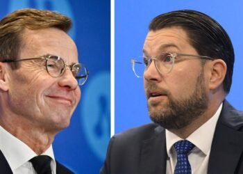 اوکسون تهدید کرد که در صورت عدم مشارکت حزبش در دولت، دولت کریسترسون را سرنگون خواهد کرد