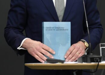 لغو اقامت دائم، حاکمیت قانون را در سوئد تهدید می کند