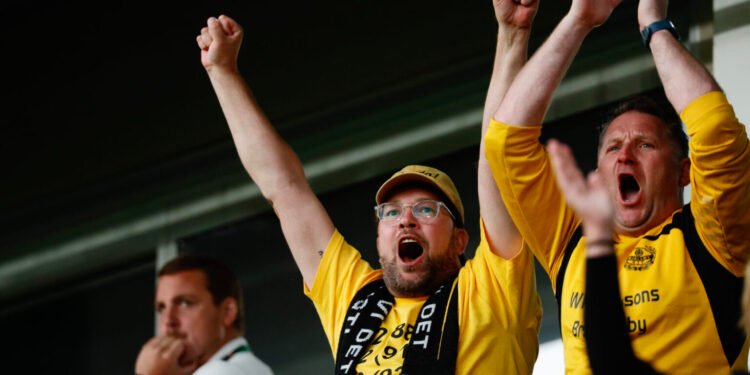 احزاب مخالف به نفع دولت و SD رد می شوند