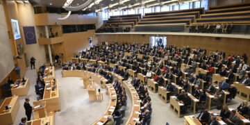 افزایش جدید حقوق اعضای پارلمان سوئد