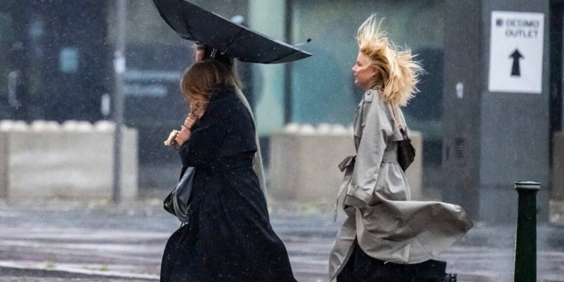 تابستان، زمستان و پاییز در یک کشور، جنوب سوئد همچنان هوای تابستانی دارد