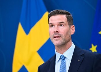 پیشنهاد لغو اقامت دائم پناهجویان در سوئددولت سوئد پیشنهادی برای لغو اقامت دائم پ…