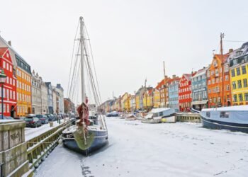 برف به دانمارک نزدیک شد