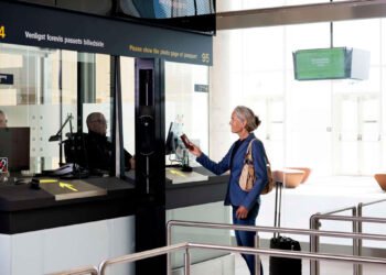 از ۱۲ اکتبر ۲۰۲۵، ورود به دانمارک با ثبت اثر انگشت و تصویر چهره انجام می‌شود