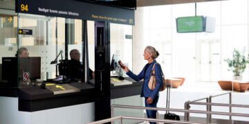 از ۱۲ اکتبر ۲۰۲۵، ورود به دانمارک با ثبت اثر انگشت و تصویر چهره انجام می‌شود