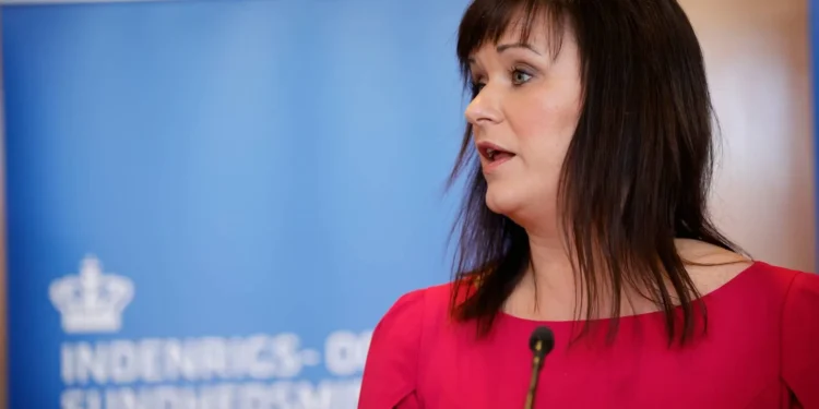 وزیر بهداشت دانمارک، ۲۲ میلیارد کرون برای بیمارستان‌های کشور خرج می شود