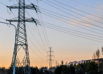 قیمت برق در سوئد دو برابر می شود، زمستان گران تری در انتظار سوئدی هاست