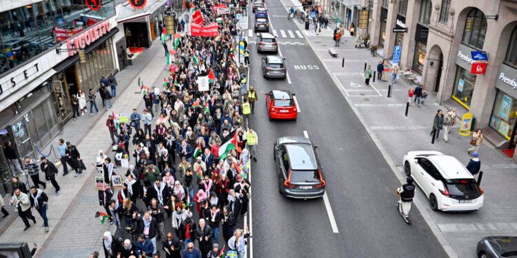 تغییر در ترافیک اتوبوس در استکهلم در جریان تظاهرات حامی فلسطین