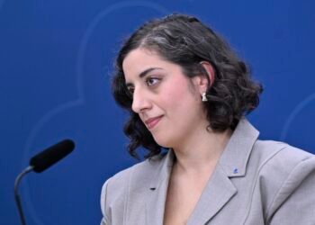 زندان به کودکان محکوم فرصت های آموزشی بهتری نسبت به مدارس می دهد