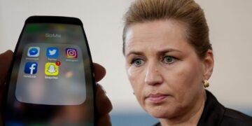 دانمارک استفاده کودکان از رسانه های اجتماعی را ممنوع کرده است