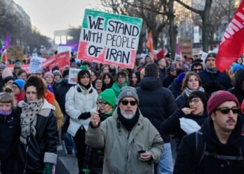 رسانه های دانمارک؛ بیش از ۳۰ هزار نفر کشته شدندروزنامه برلینگسکه دانمارک در گزار…