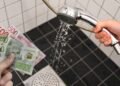 کودکی شیر آب حمام را باز گذاشت؛ مادر به پرداخت ۳۰۰ هزار کرون محکوم شد
