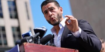 «عبدول» جنجال‌برانگیز شد: اگر مهاجرت نبود، در مصر راننده تاکسی می‌شدم